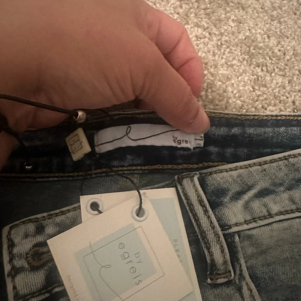 NWT Byegreis Large Skinny leg Jean - Picture 3 of 7